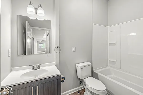 $1,350 | 2345 North Kenwood Avenue, Unit B, Indianapolis, IN 46208