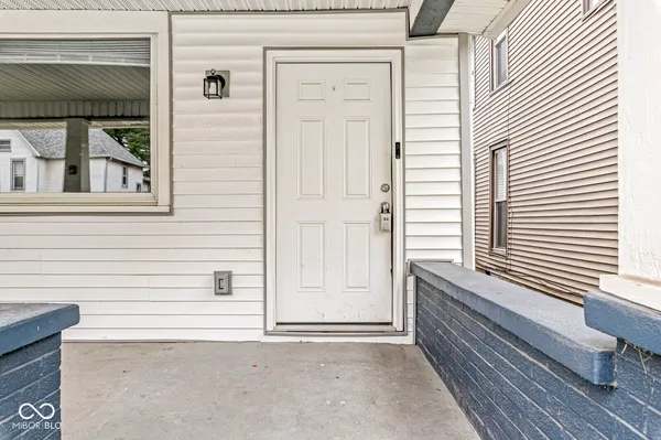 $1,350 | 2345 North Kenwood Avenue, Unit B, Indianapolis, IN 46208