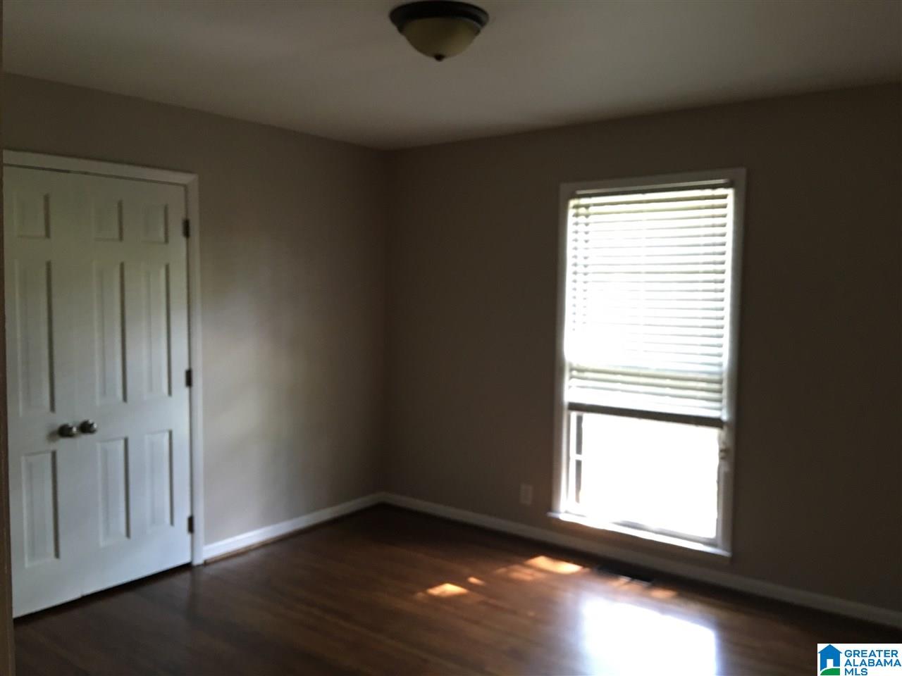510 Ridge Avenue Bessemer, AL 35020 - Photo 6 of 25