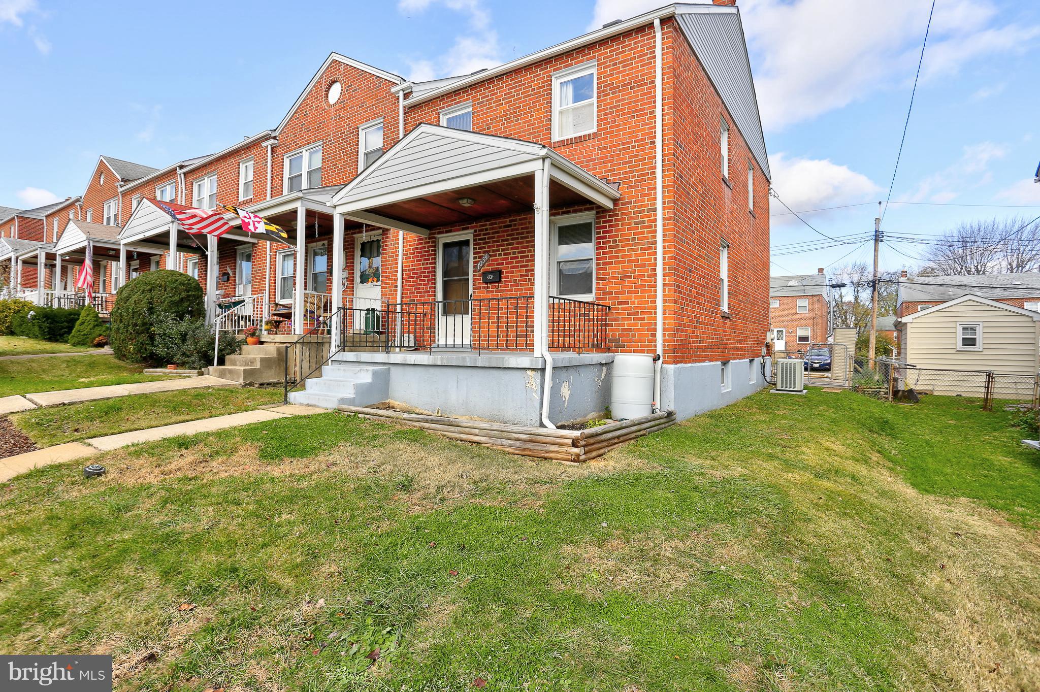 1034 Downton Road Baltimore, MD 21227 - Photo 34 of 48