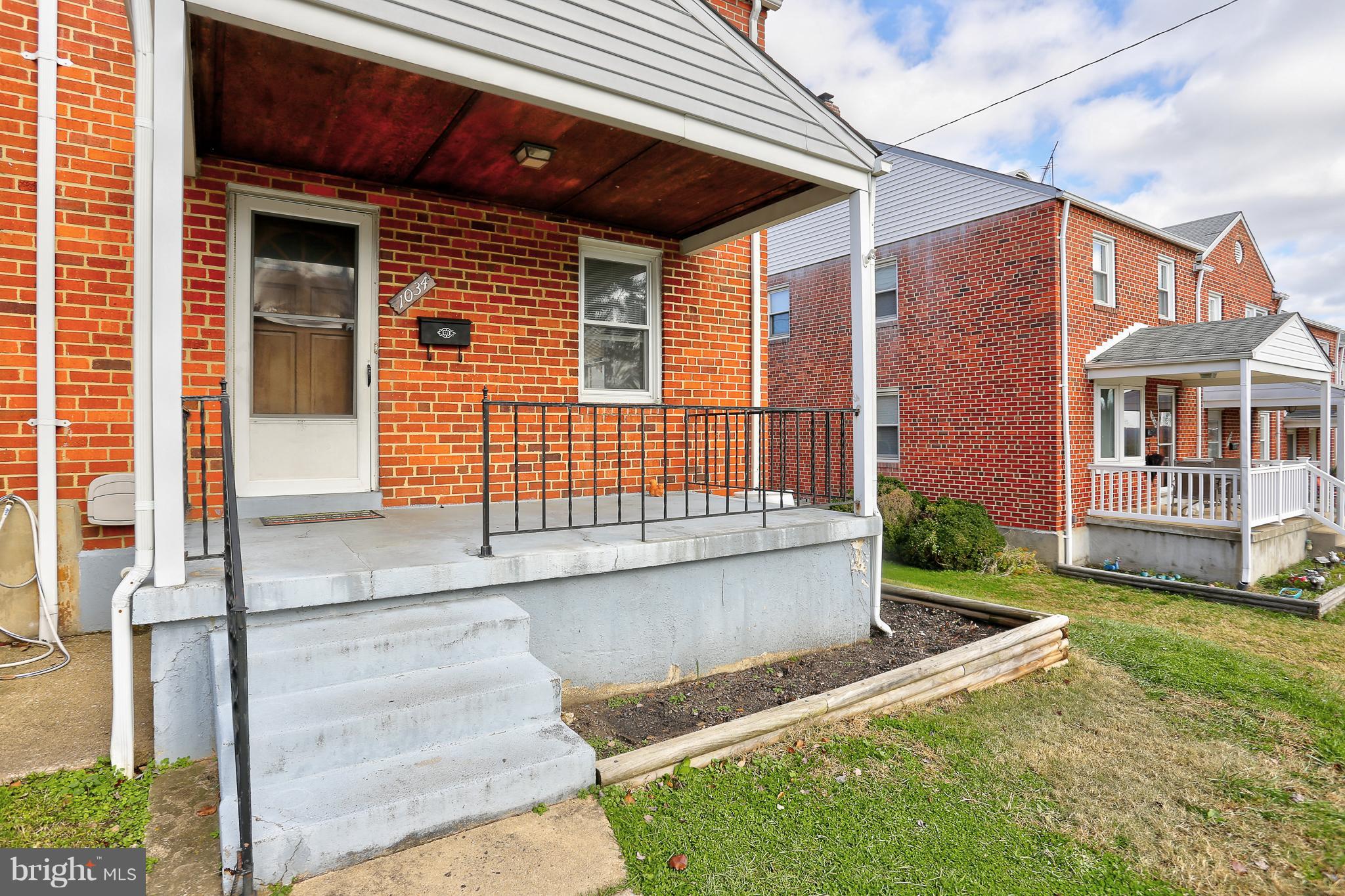 1034 Downton Road Baltimore, MD 21227 - Photo 35 of 48