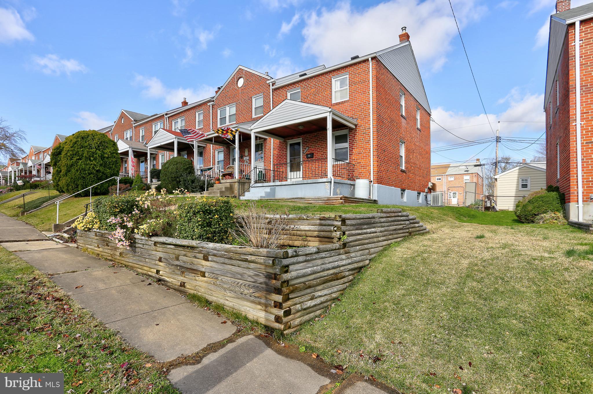 1034 Downton Road Baltimore, MD 21227 - Photo 40 of 48