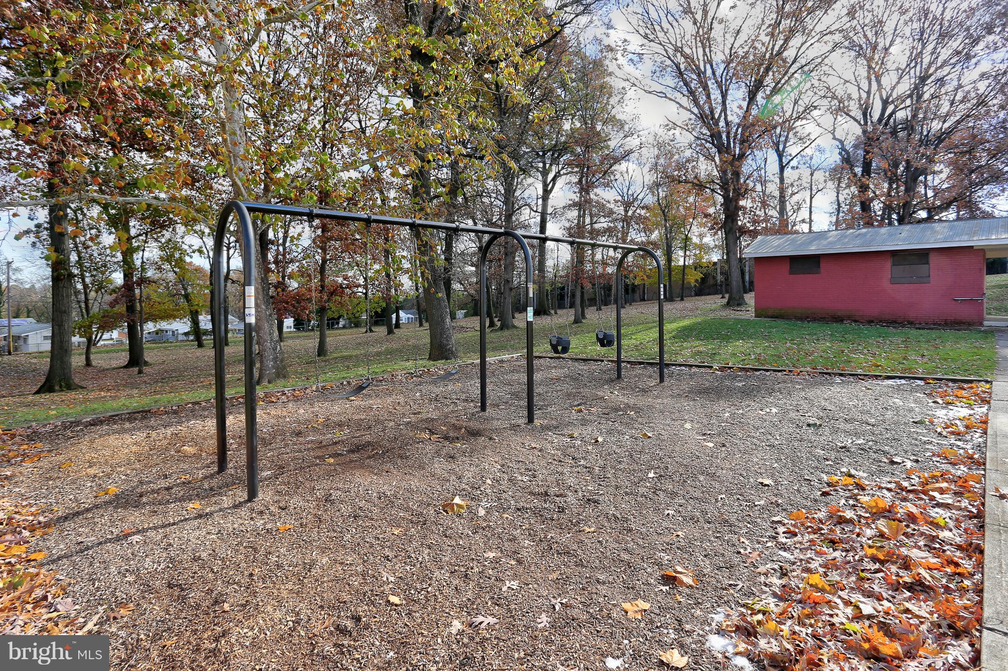 1034 Downton Road Baltimore, MD 21227 - Photo 45 of 48 Community