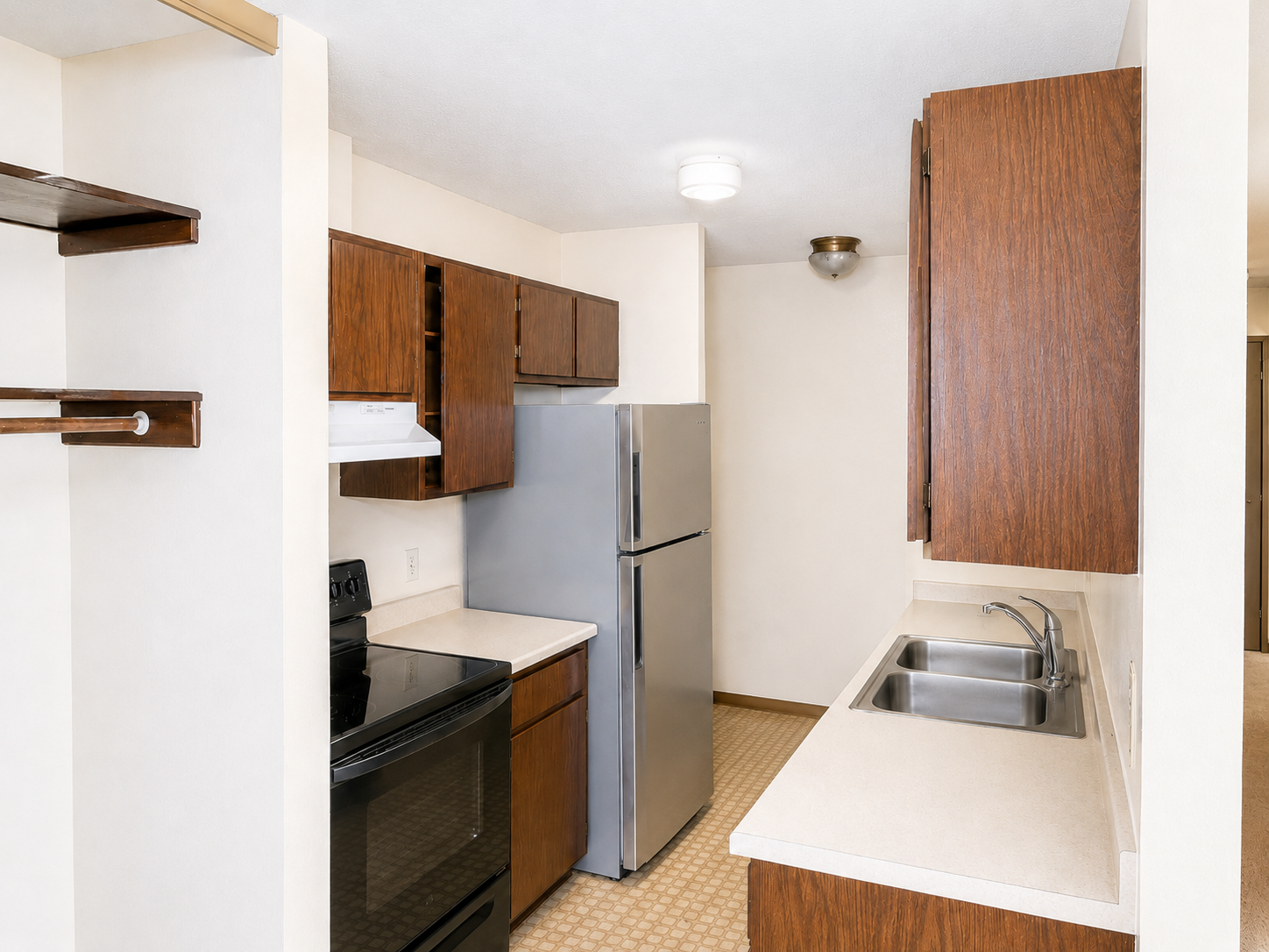 6717 Old Sawmill Road, Unit 101 Harris, MN 55032 - Photo 3 of 9