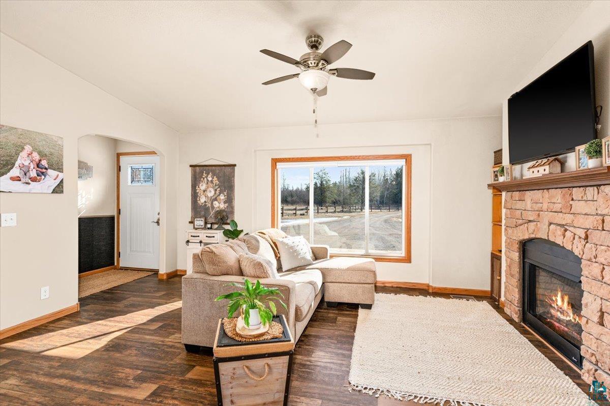 917 Ski Hill Road Two Harbors, MN 55616 - Photo 8 of 46