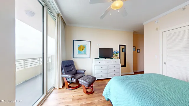 $2,995 | 2060 Beach Boulevard, Unit 1207, Biloxi, MS 39531