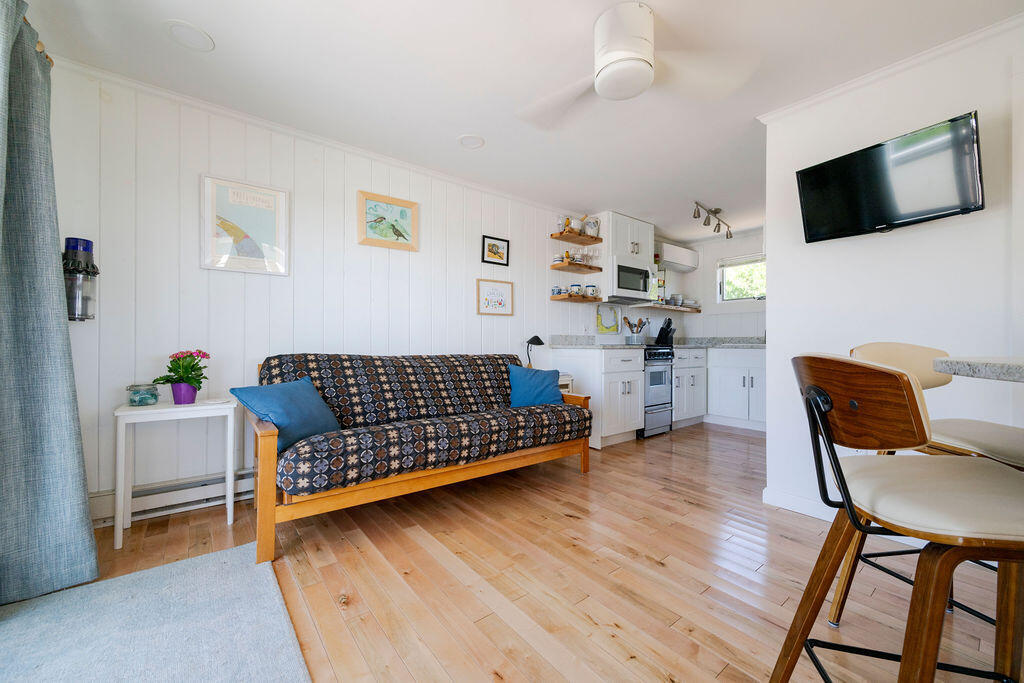 168 Shore Road, Unit 8 Truro, MA 02666 - Photo 10 of 18 IMG_0302