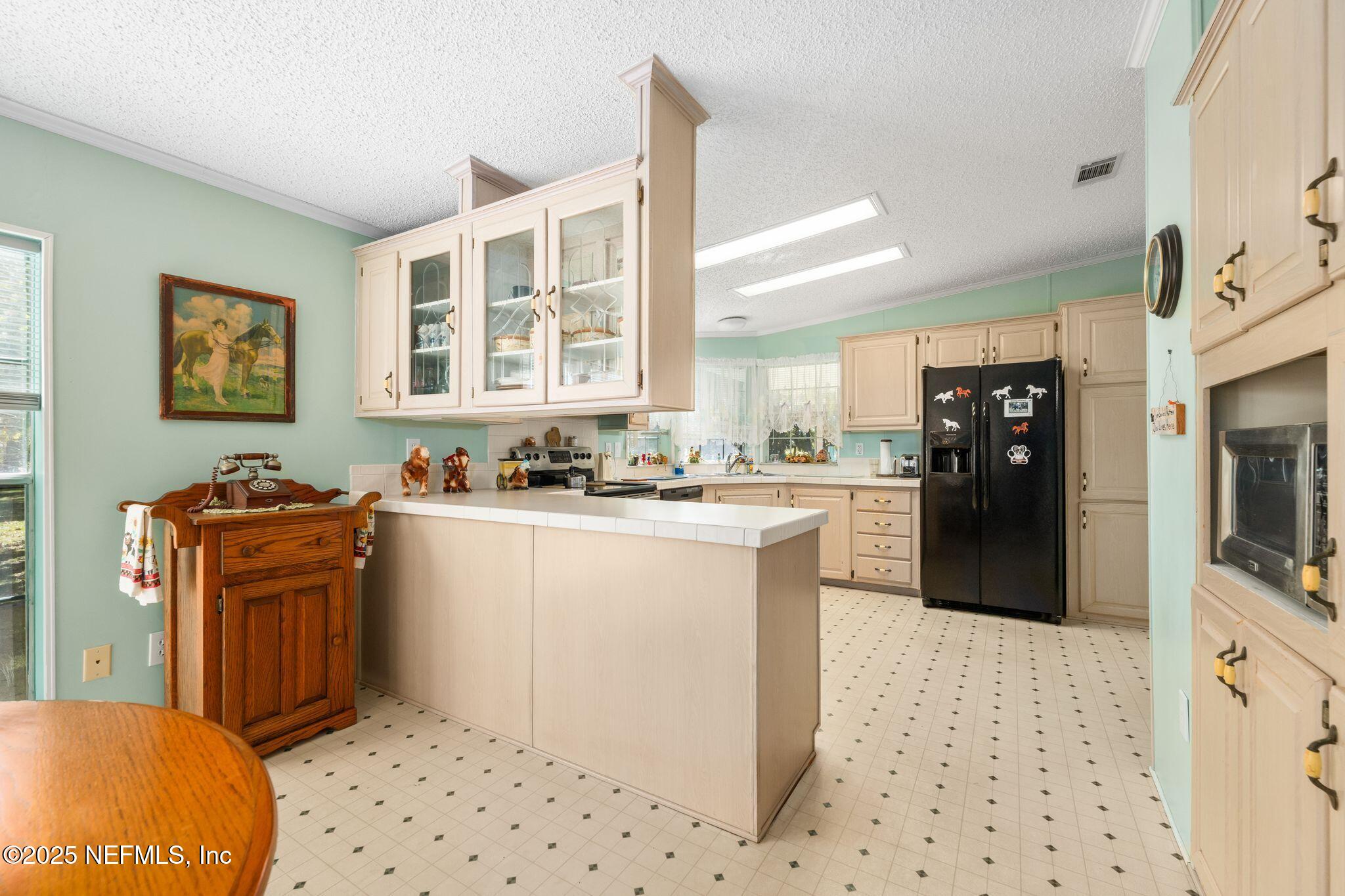 27061 29th Road Branford, FL 32008 - Photo 32 of 49 Kitchen