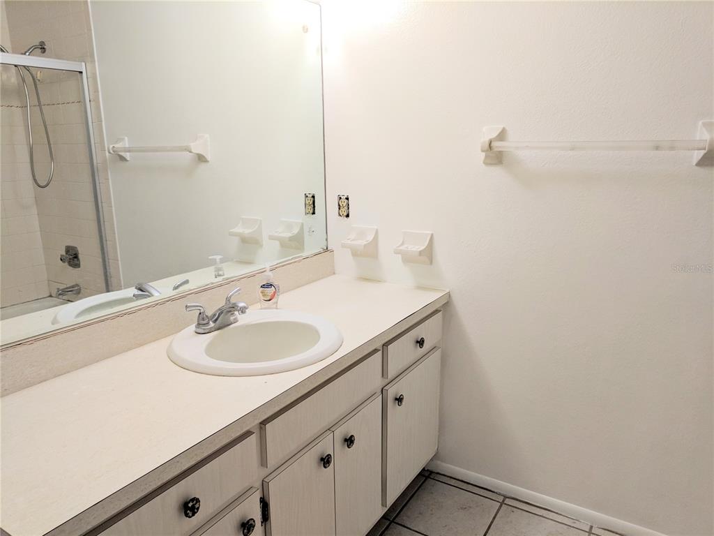 4224 Mercury Road Venice, FL 34293 - Photo 10 of 14