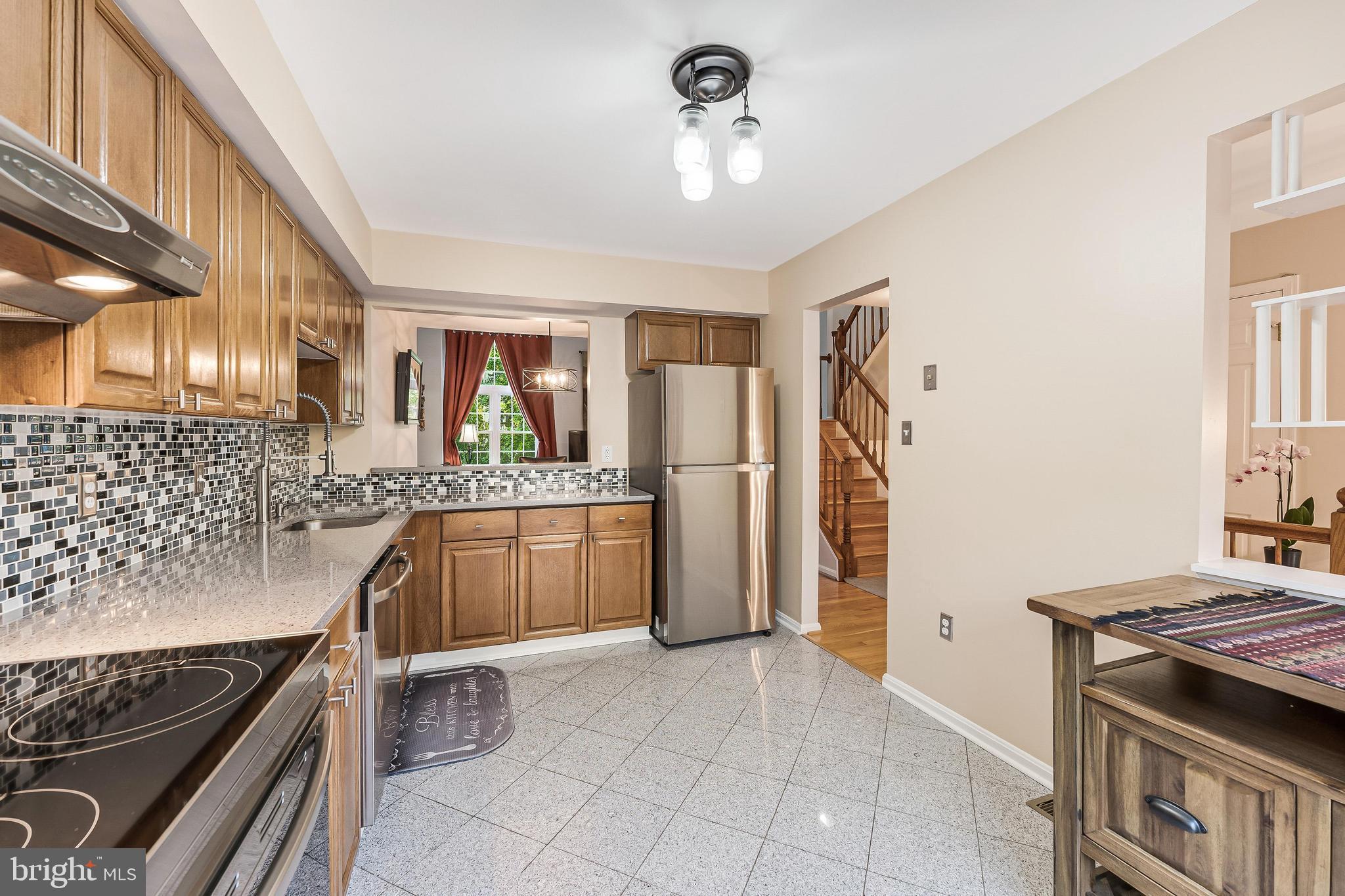 12210 Wye Oak Commons Circle Burke, VA 22015 - Photo 17 of 44