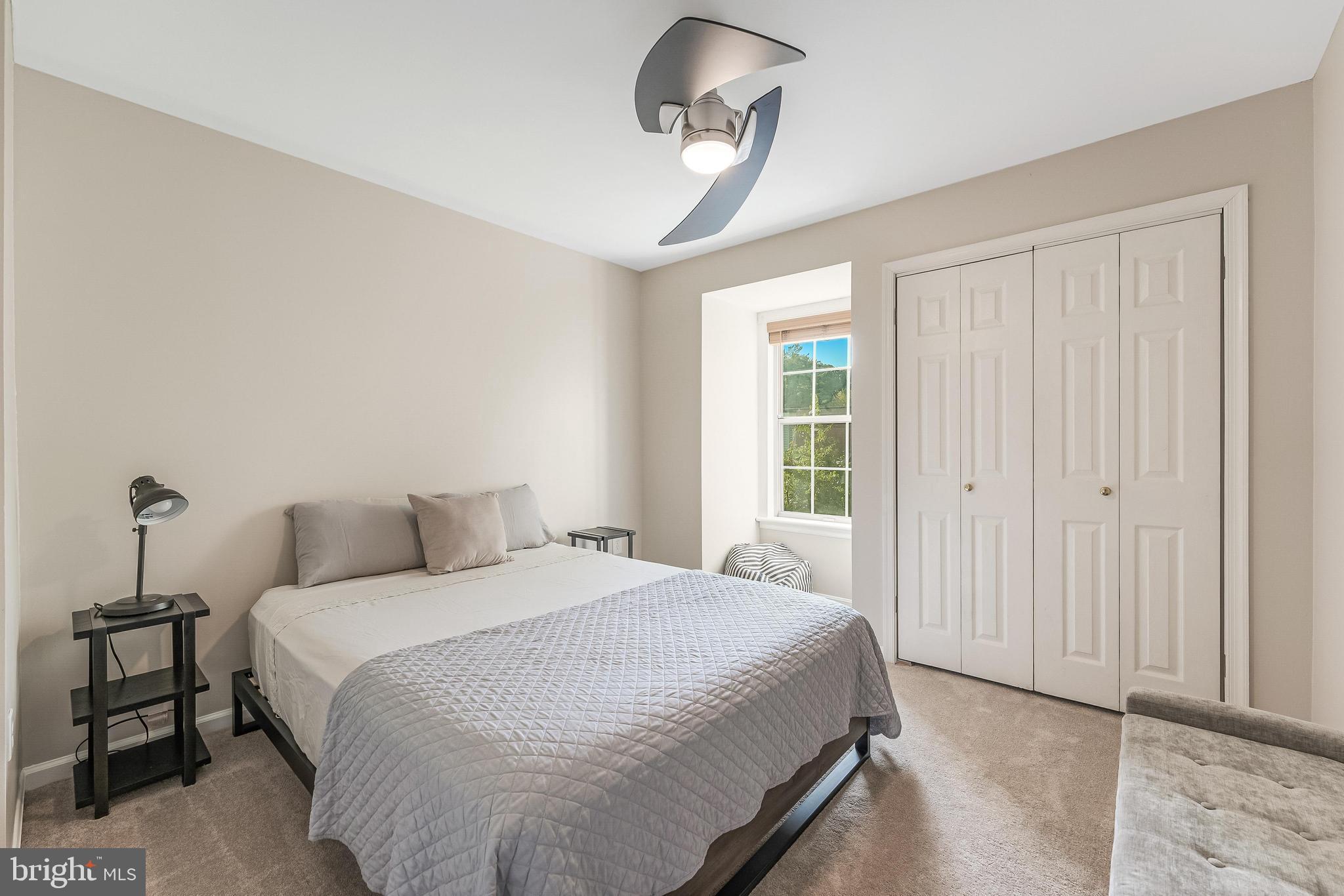 12210 Wye Oak Commons Circle Burke, VA 22015 - Photo 28 of 44