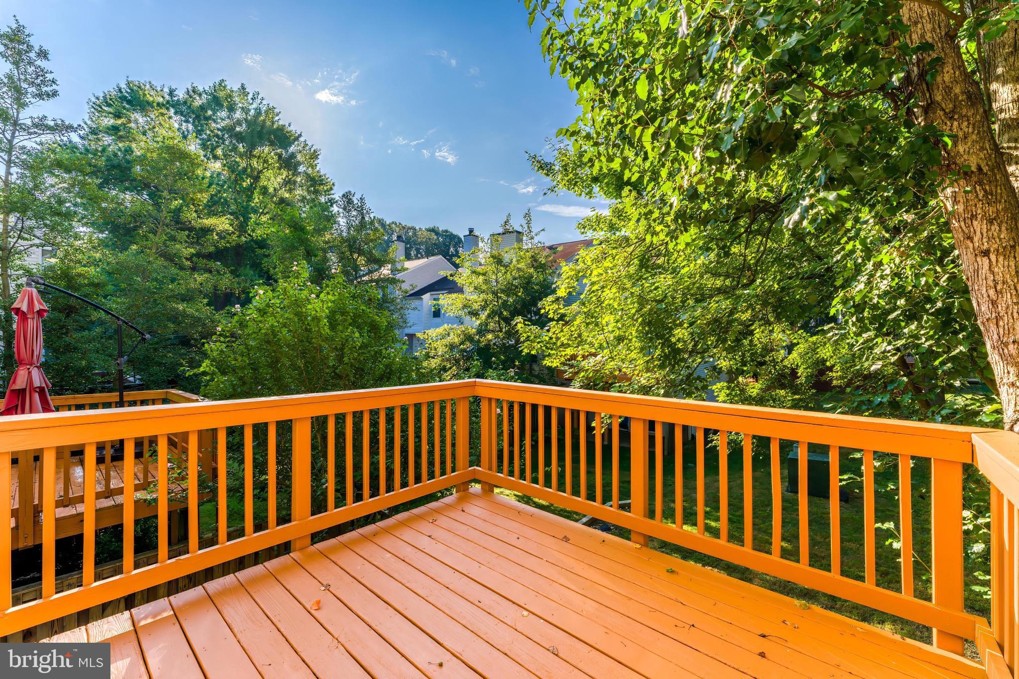 12210 Wye Oak Commons Circle Burke, VA 22015 - Photo 37 of 44