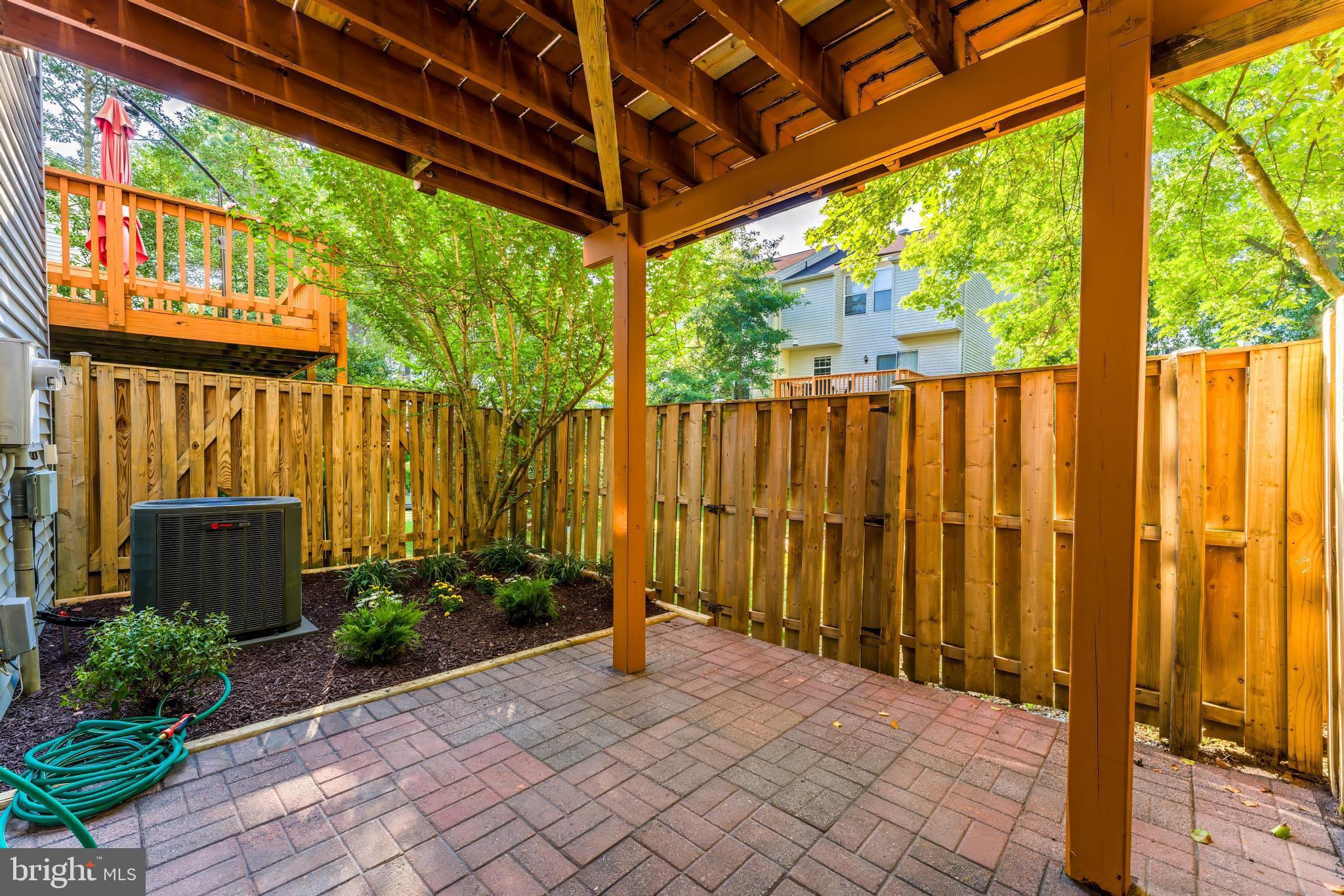 12210 Wye Oak Commons Circle Burke, VA 22015 - Photo 41 of 44