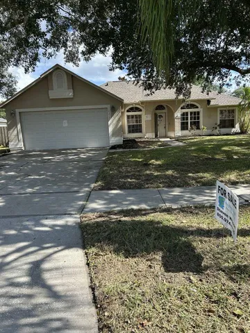 $324,900 | 4217 Sky Flower Lane, St. Cloud, FL 34772