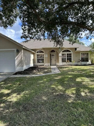$324,900 | 4217 Sky Flower Lane, St. Cloud, FL 34772