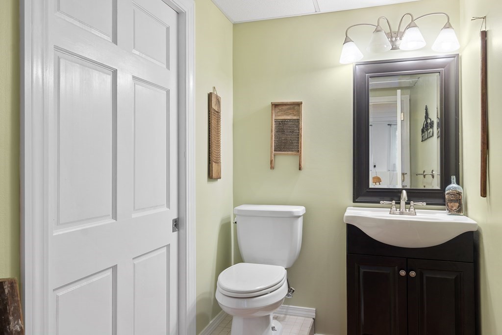 9 Birch Lane Townsend, MA 01469 - Photo 22 of 35