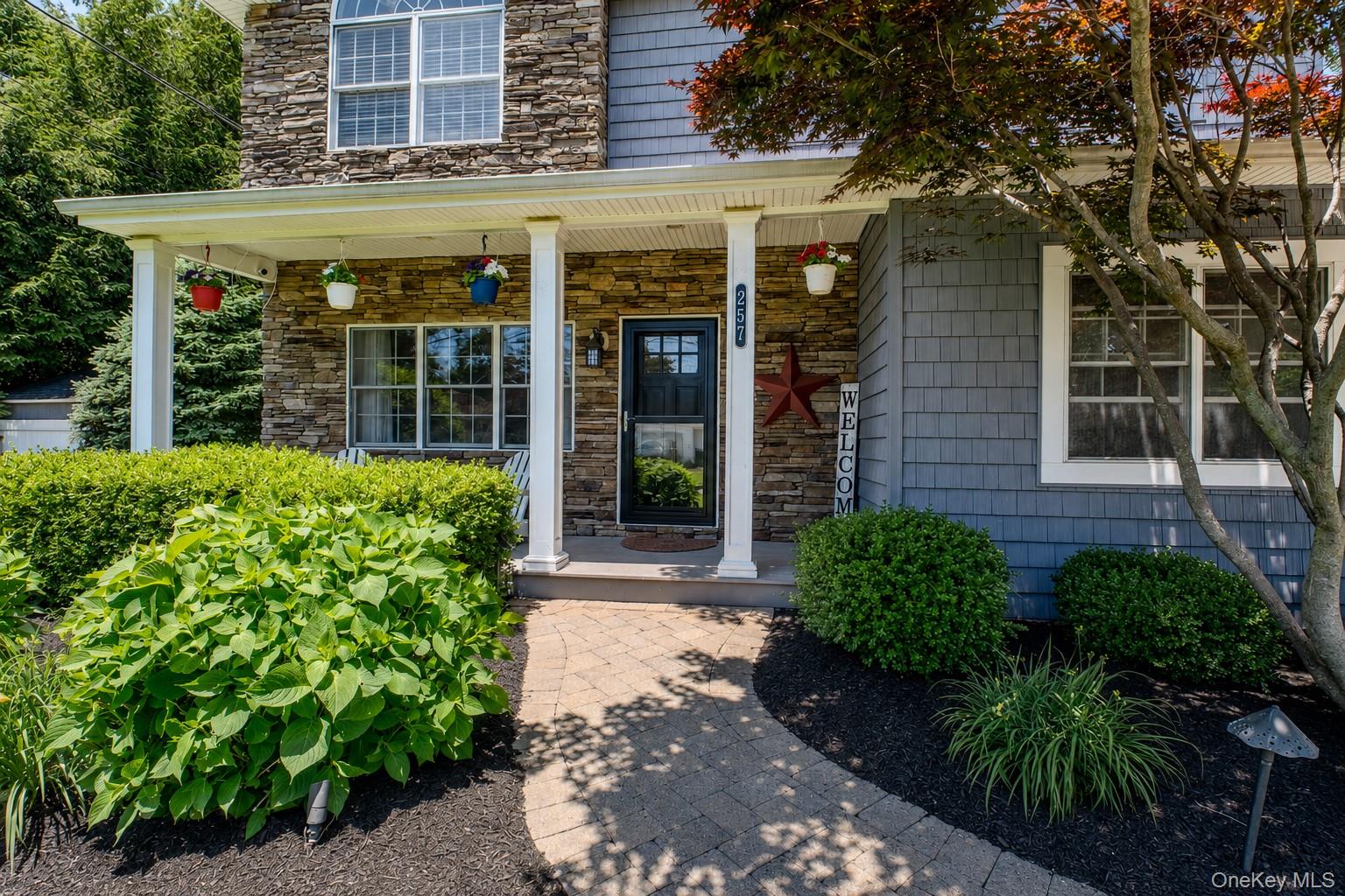 257 4th Street St. James, NY 11780 - Photo 3 of 36