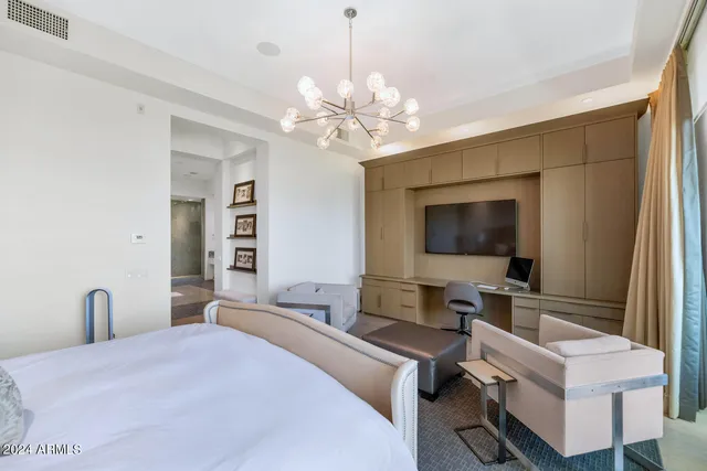 $19,995 | 2 Biltmore Estates Drive, Unit 101, Phoenix, AZ 85016