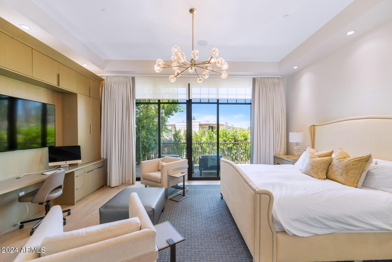 2 Biltmore Estates Drive, Unit 101 Phoenix, AZ 85016 - Photo 13 of 32 2 Biltmore Estates Dr-large-021-016-2 Bi