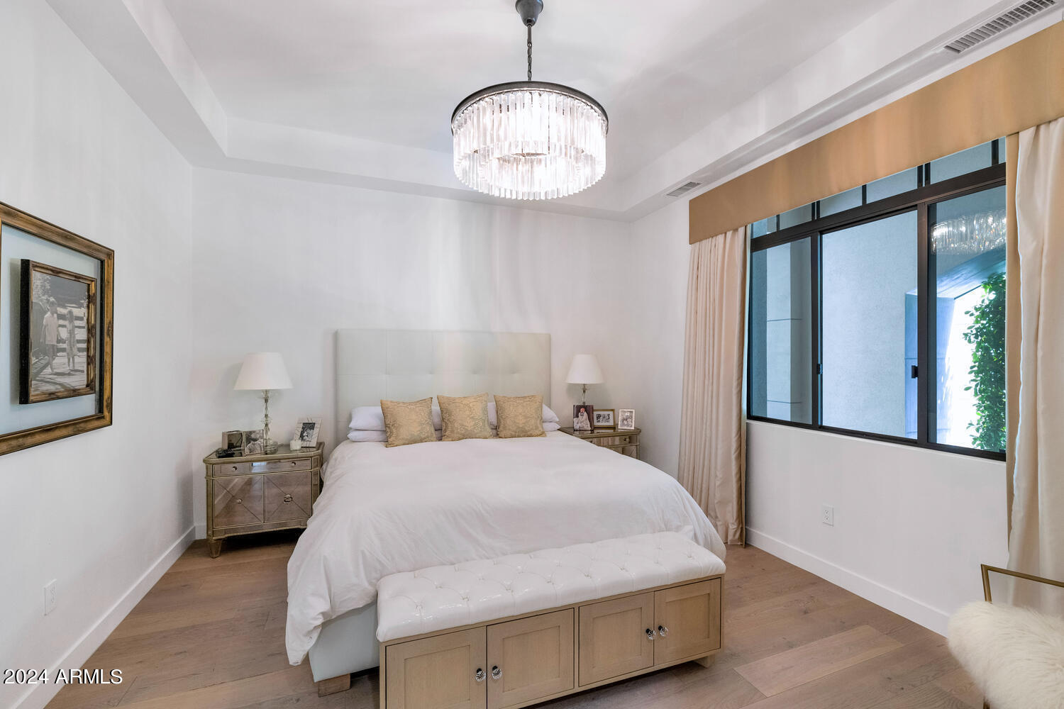 2 Biltmore Estates Drive, Unit 101 Phoenix, AZ 85016 - Photo 16 of 32 2 Biltmore Estates Dr-large-025-023-2 Bi