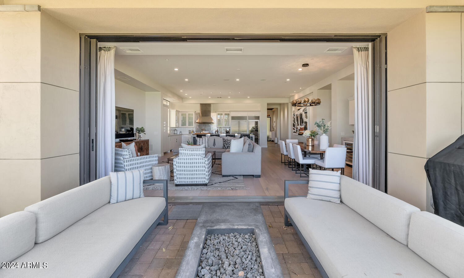 2 Biltmore Estates Drive, Unit 101 Phoenix, AZ 85016 - Photo 20 of 32 2 Biltmore Estates Dr-large-017-036-2 Bi