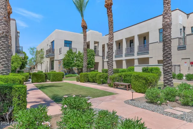 $19,995 | 2 Biltmore Estates Drive, Unit 101, Phoenix, AZ 85016