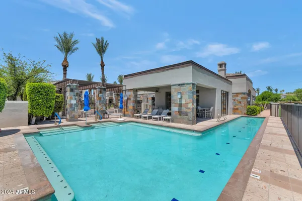 $19,995 | 2 Biltmore Estates Drive, Unit 101, Phoenix, AZ 85016