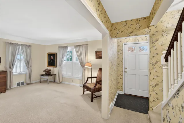 $569,900 | 2218 Mt View Avenue, Minneapolis, MN 55405