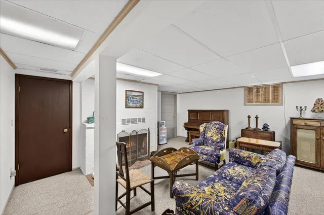 $569,900 | 2218 Mt View Avenue, Minneapolis, MN 55405