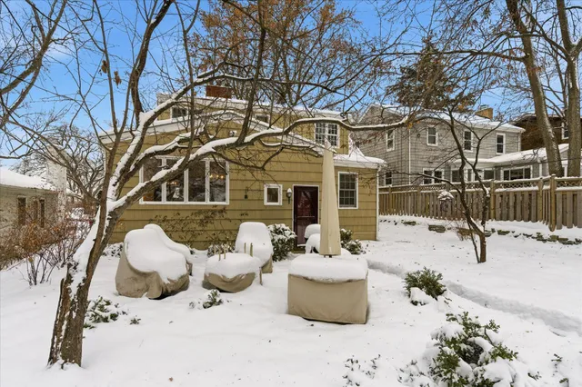 $569,900 | 2218 Mt View Avenue, Minneapolis, MN 55405