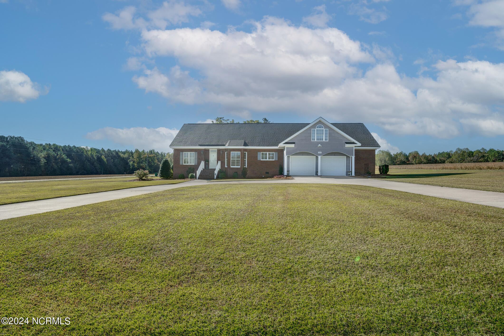 123 Evans Road Nashville, NC 27856 - Photo 3 of 42 002-123EvansRoad-Nashville-NC-27856-FULL