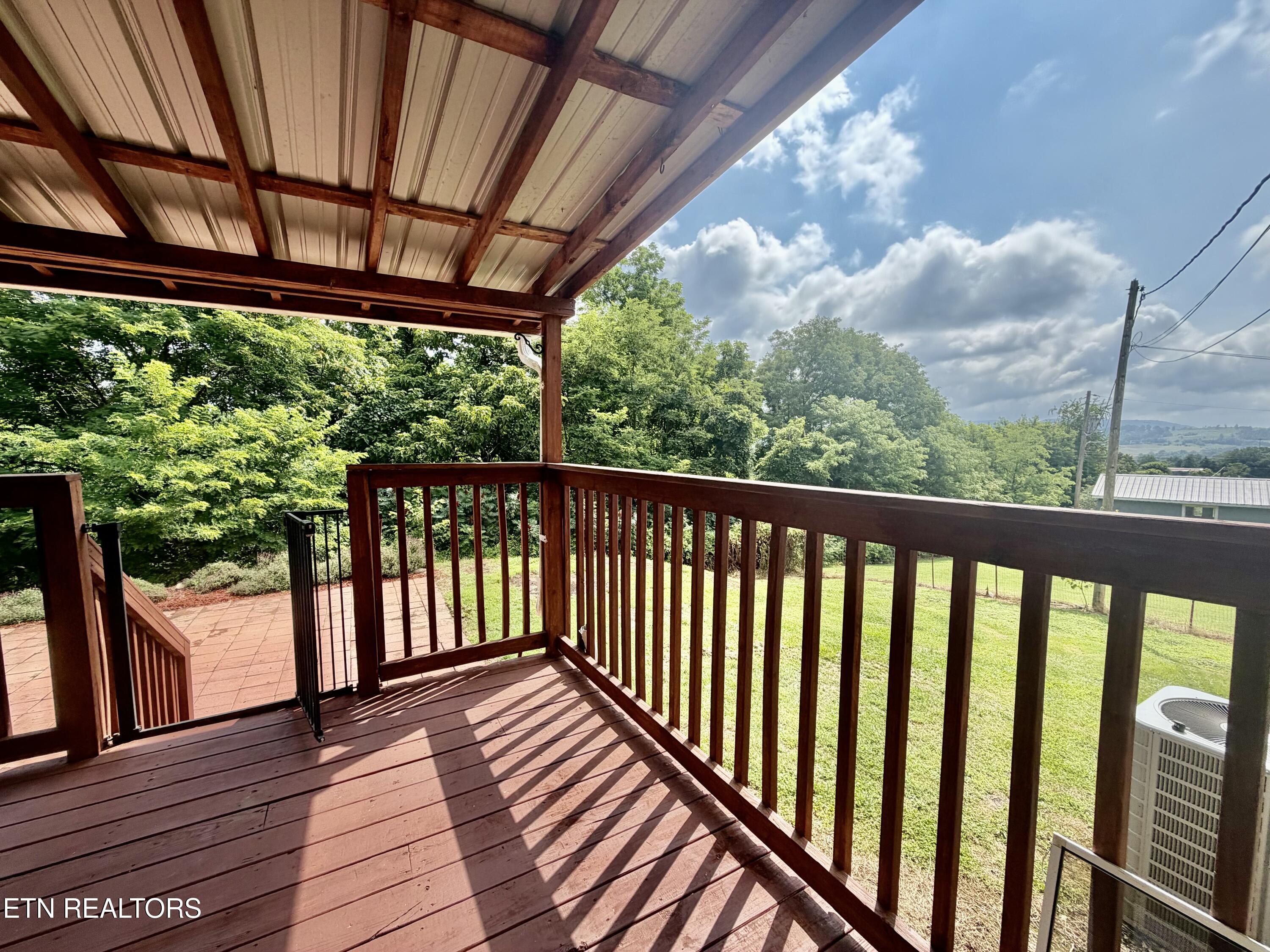 618 Essary Road Tazewell, TN 37879 - Photo 42 of 46 IMG_4780