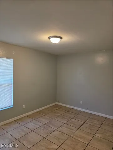 a view of room and utility room