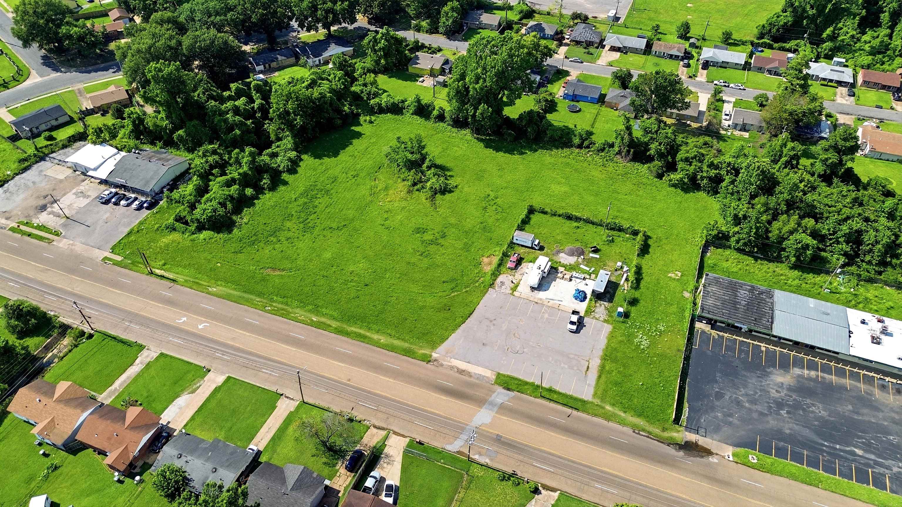 830 West Raines Road Memphis, TN 38109 - Photo 3 of 7