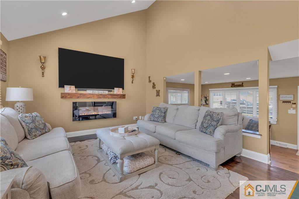 13 Mabaline Road Old Bridge, NJ 08857 - Photo 11 of 41 Gallery Image 11