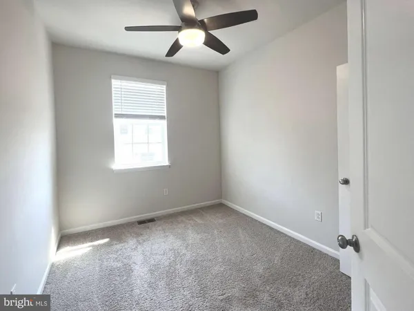 $2,950 | 2013 Thornbrook Way, Odenton, MD 21113