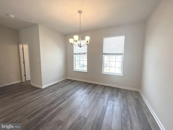 $2,950 | 2013 Thornbrook Way, Odenton, MD 21113