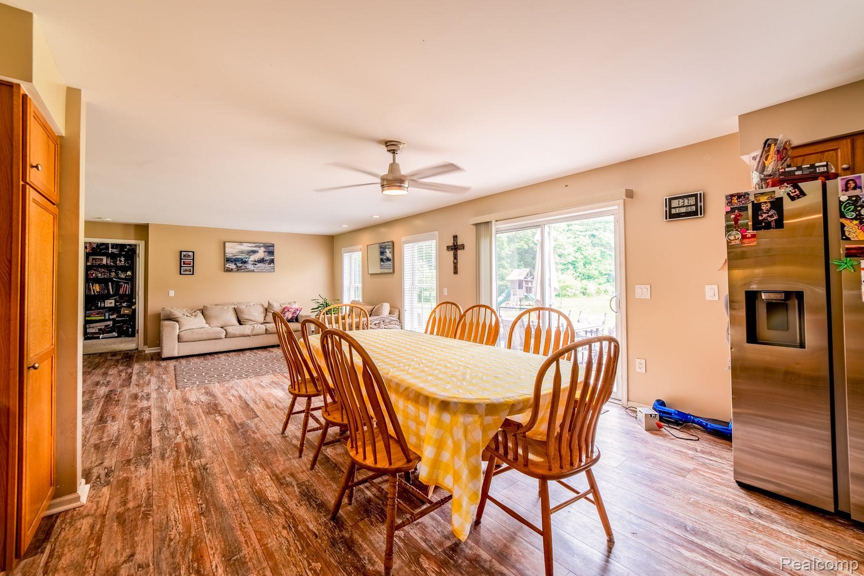 22651 Bohn Road Belleville, MI 48111 - Photo 13 of 57 Gallery Image 13