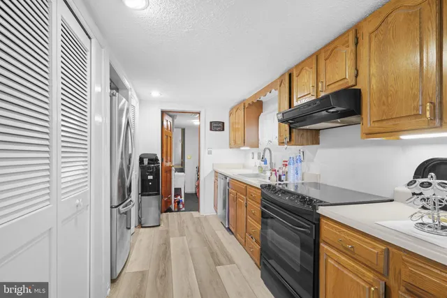 $650,000 | 6021 Melbourne Avenue, Deale, MD 20751