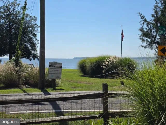 $650,000 | 6021 Melbourne Avenue, Deale, MD 20751