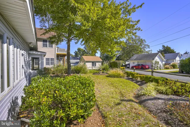 $650,000 | 6021 Melbourne Avenue, Deale, MD 20751