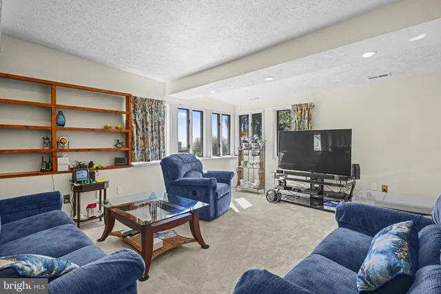 $650,000 | 6021 Melbourne Avenue, Deale, MD 20751