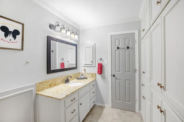 $665,000 | 3905 North Briarwood Drive, Brenham, TX 77833