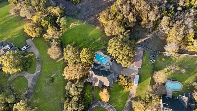 $665,000 | 3905 North Briarwood Drive, Brenham, TX 77833