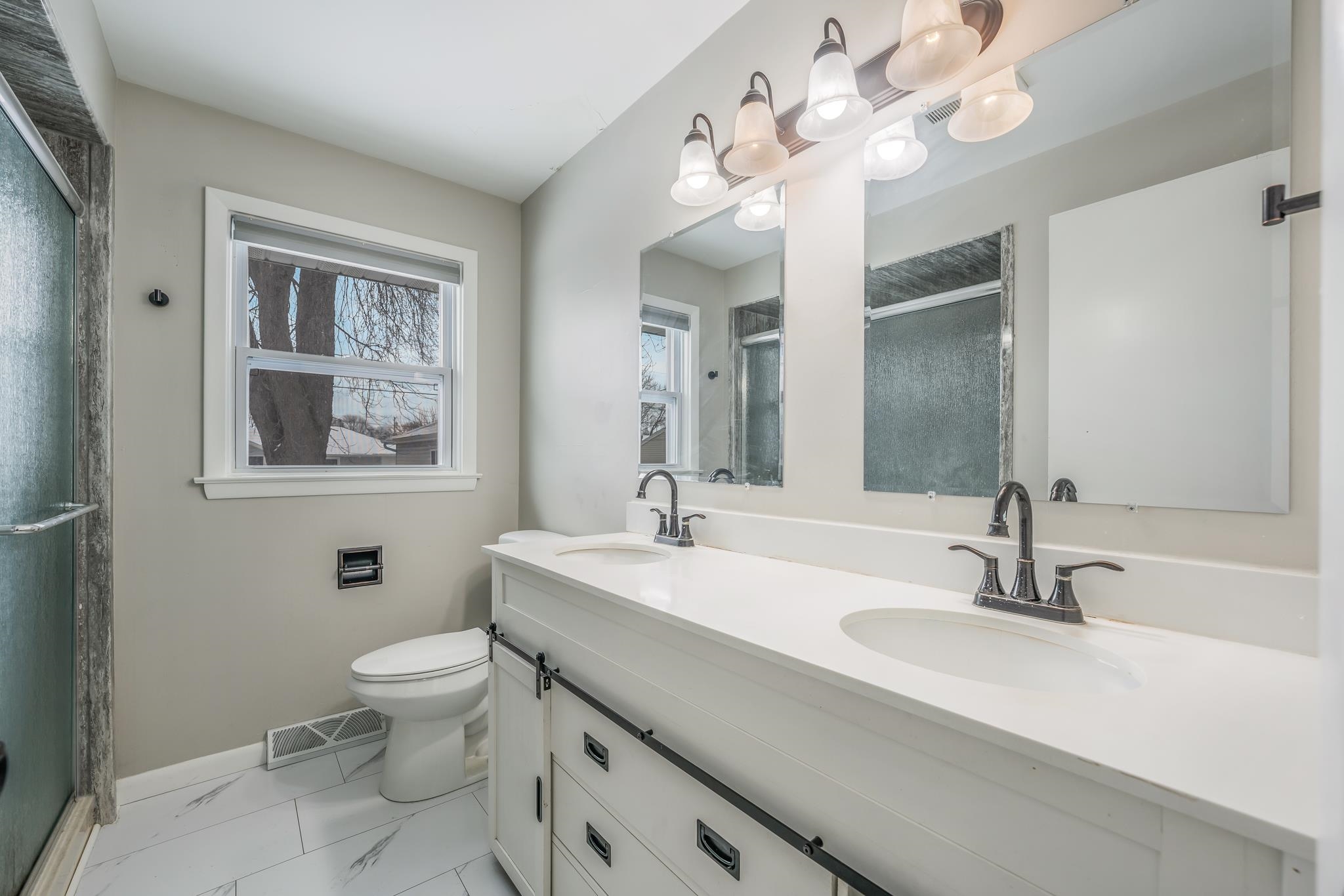 1201 West Brewster Street Appleton, WI 54914 - Photo 19 of 46