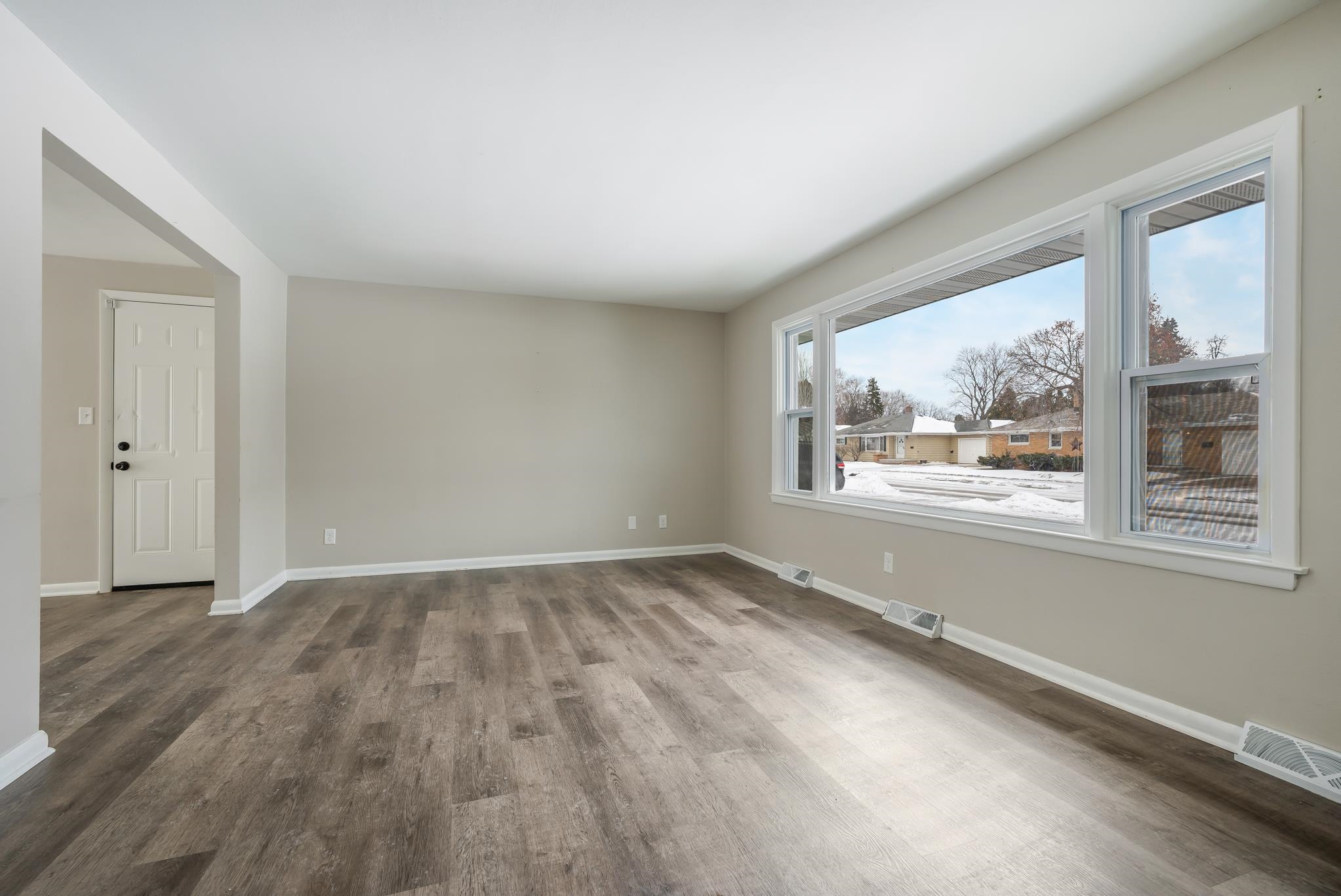 1201 West Brewster Street Appleton, WI 54914 - Photo 22 of 46