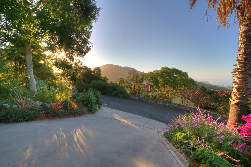 2780 Torito Road Santa Barbara, CA 93108 - Photo 3 of 13 a view of a city street