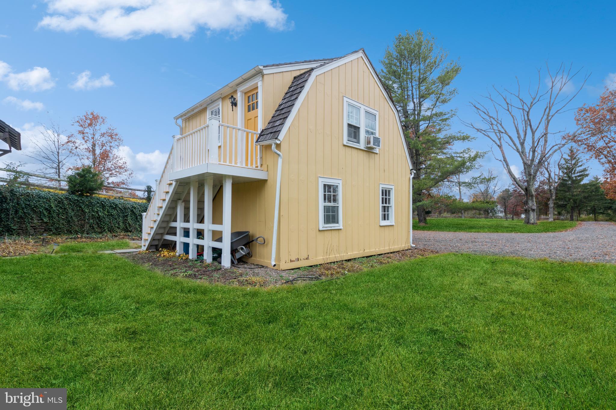 6630 Stump Road Pipersville, PA 18947 - Photo 3 of 11