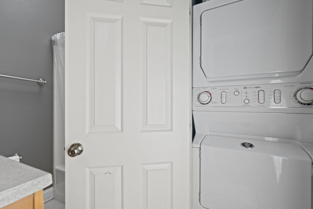 15 Bacon Street, Unit 2 Waltham, MA 02451 - Photo 14 of 18