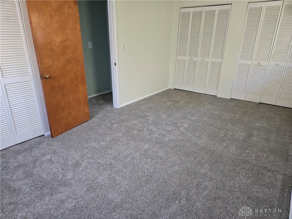 697 Wynwood Court Riverside, OH 45431 - Photo 9 of 22